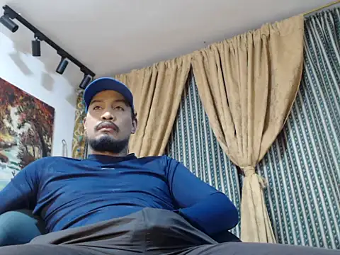 ElCaballeroNegro24 online show from October 5, 11:53 pm