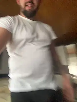 Snapshot of andrey1887 chatting on October 27, 8:16 am andrey1887 online show from October 27, 8:16 am