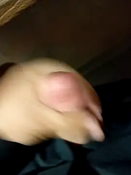 Yona-67 online show from November 23, 1:05 am