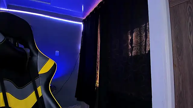 alexgiraldo   online show from October 17, 8:02 pm