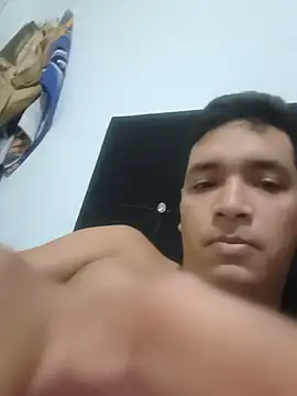 Rolando006 online show from June 15, 9:07 pm