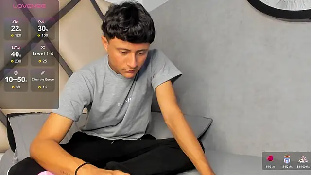  Leohot  online show from October 4, 3:22 am