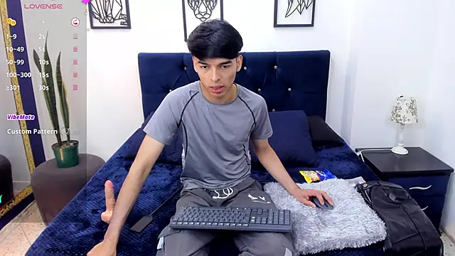 OnlyJos online show from October 24, 8:10 pm