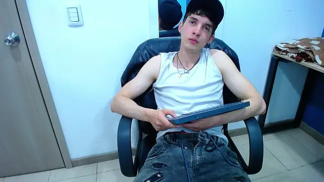 Jheampiiero online show from November 7, 2:20 pm