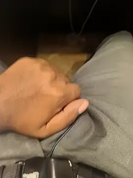 hotboy43339 online show from September 24, 1:31 pm