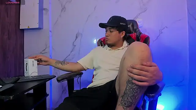 juanmechanic  online show from March 31, 4:36 am