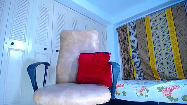 angelss 666 online show from March 21, 5:44 am