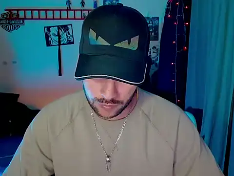 cortelioni massimo  online show from November 6, 2:47 am