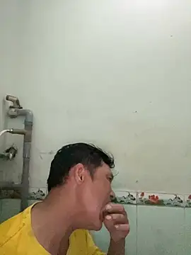 hotboy2x online show from September 10, 7:18 am