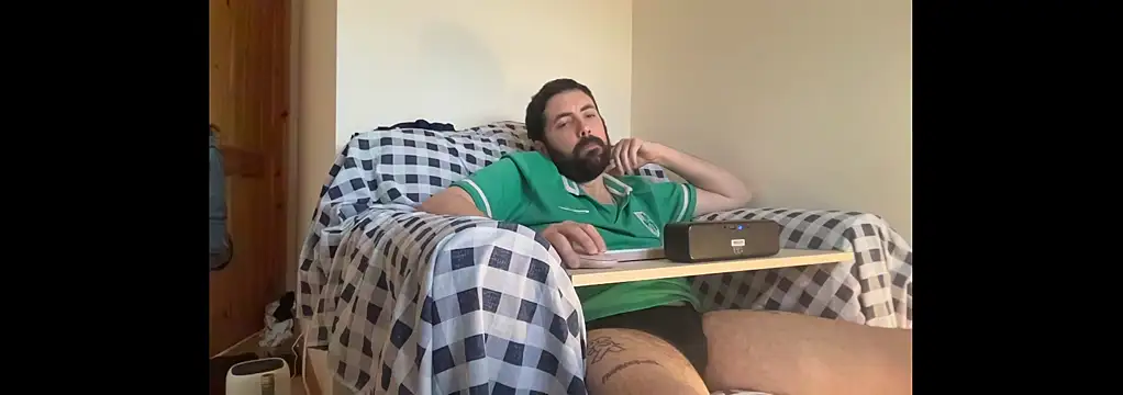 Big Bi Cub online show from November 15, 11:45 am