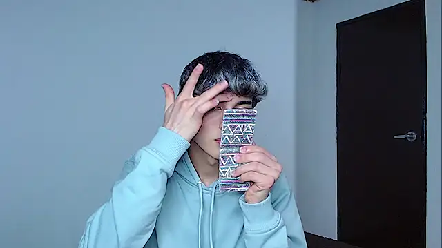 john vichenso online show from November 13, 10:14 pm