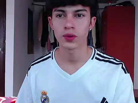 john vichenso online show from September 16, 10:10 pm