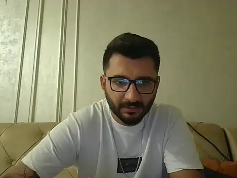 The Oggy online show from September 11, 8:08 pm