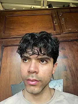 Axel-Mejia online show from February 18, 7:22 pm