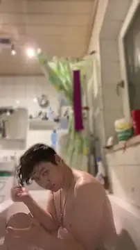 Kingpowerlittel online show from April 7, 7:03 pm