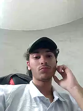 zyonboy1 online show from October 1, 1:59 pm