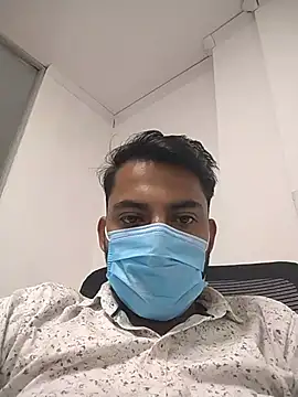 themasklover online show from June 23, 6:51 am