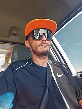 Romance32 online show from October 3, 10:04 pm