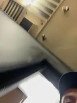 Smallboybigworld online show from December 16, 8:54 am