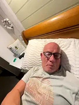 philefc online show from October 27, 9:06 pm