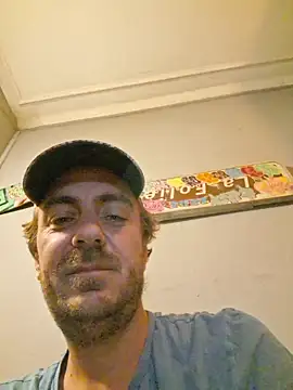 3615-ULLA online show from November 23, 11:49 pm