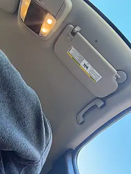 high3ndlowlife online show from December 3, 7:42 pm