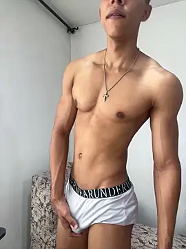 RickyEbony online show from May 21, 3:38 pm