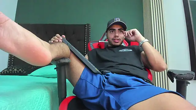 ares pain online show from April 10, 8:27 pm