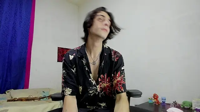 golden ryyan online show from November 30, 2:02 am