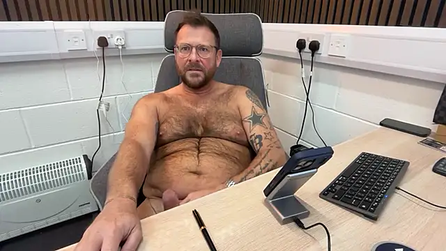 bilf1978 online show from March 26, 12:42 pm