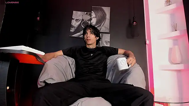 jett savage online show from September 11, 1:10 pm