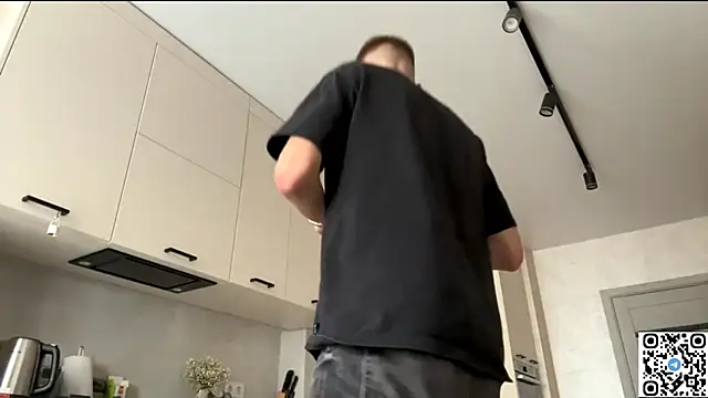 echowraith online show from September 14, 6:04 am