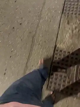 saumon3022 online show from September 11, 6:40 pm