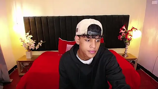 jhos padill online show from September 15, 1:23 pm