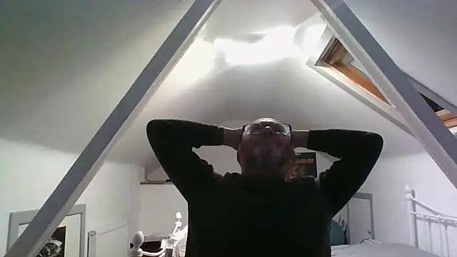 naughtygrandad1 online show from December 16, 7:32 pm