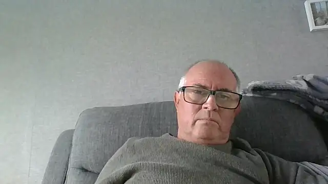 naughtygrandad1 online show from September 12, 10:26 am