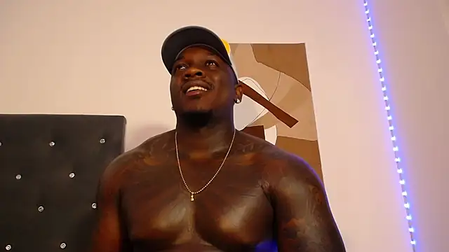 JoshMorri online show from November 15, 11:40 pm