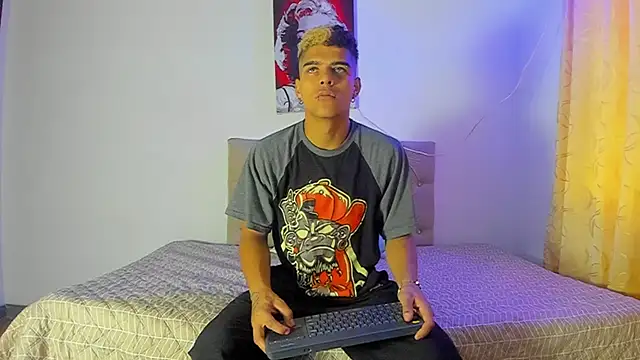 wyatt 3 online show from September 18, 11:45 am