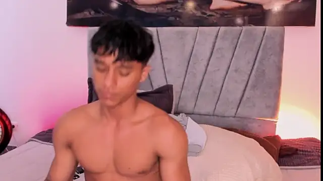 ZYZZ1312 online show from November 4, 5:47 pm