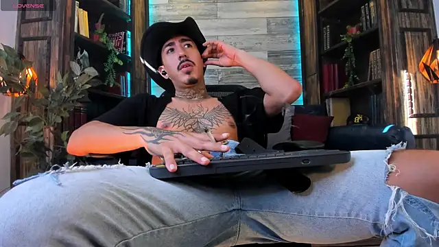 Donovan Desmond online show from June 17, 9:49 pm