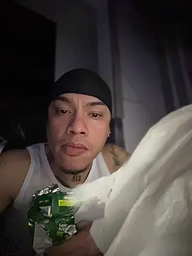 AlphaMasterXxx online show from November 2, 6:39 am