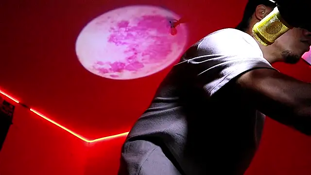 AlphaMasterXxx online show from September 9, 11:25 pm