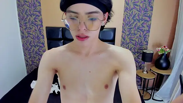 mysterius boy online show from September 11, 11:48 pm