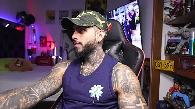 logan hugh8 online show from March 19, 6:05 am