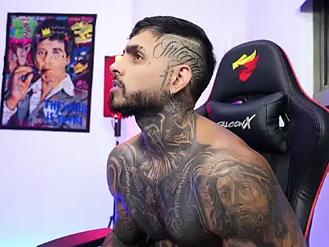 logan hugh8 online show from October 28, 1:52 am