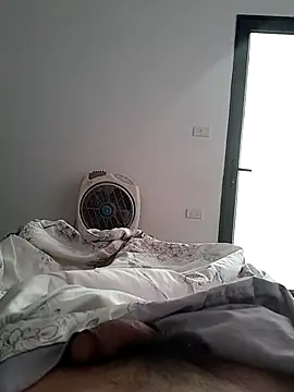 quoc85 online show from November 1, 7:01 am