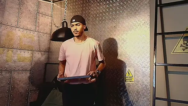 MarcusRain  online show from January 19, 5:32 am