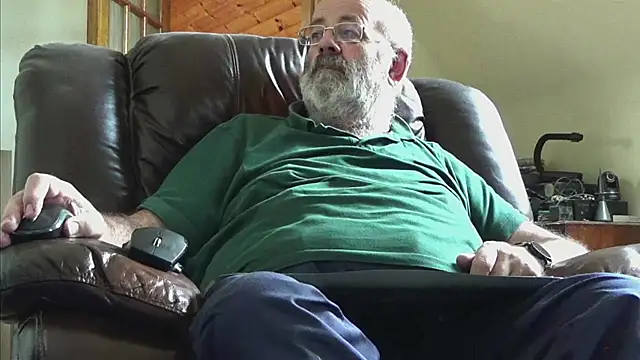 janzer13 online show from September 13, 1:12 pm