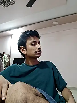 yung cplz online show from September 13, 5:36 pm