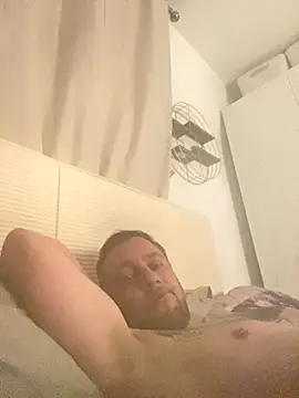 Mrtg1987 online show from September 13, 10:00 pm